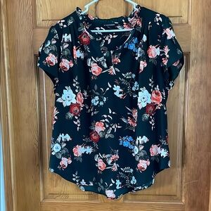 41 Hawthorn Dark Green Floral Blouse